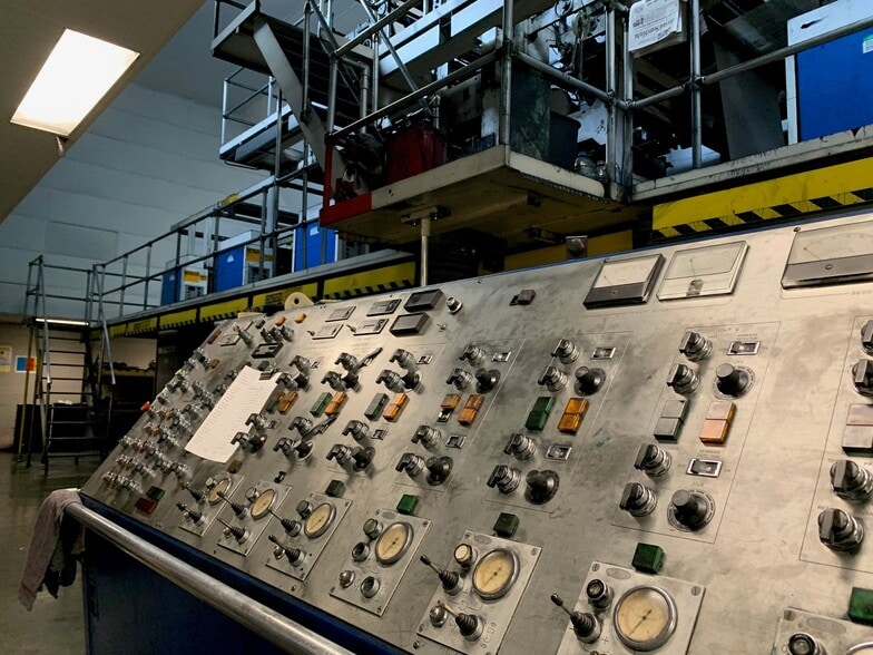 More Photos Of 1101 Twin View Blvd, Redding Office For Sale