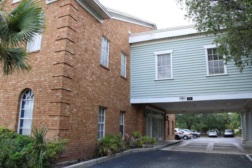 More Photos Of 5385 Conroy Rd, Orlando Medical For Sale