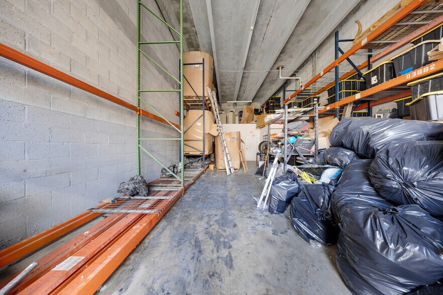 More Photos Of 13405 SW 128th St, Miami Light Manufacturing For Sale