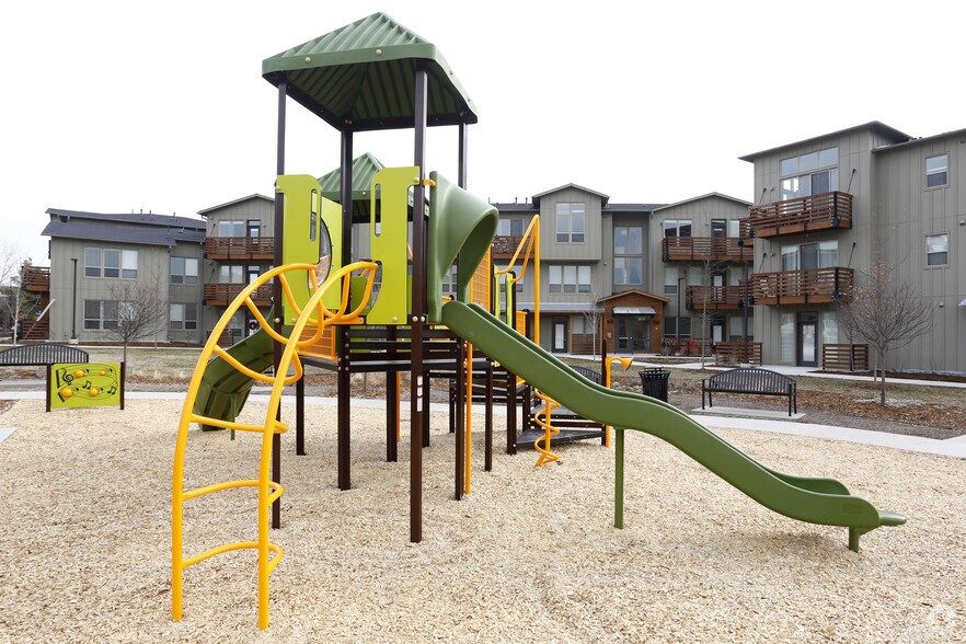 More Photos Of 5340 Gunbarrel Center Ct, Boulder Apartments For Lease