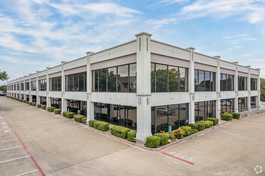 More Photos Of 4222 Trinity Mills Rd, Dallas Medical For Lease