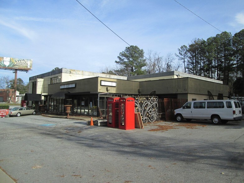 More Photos Of 4783 Peachtree Rd, Atlanta Freestanding For Sale