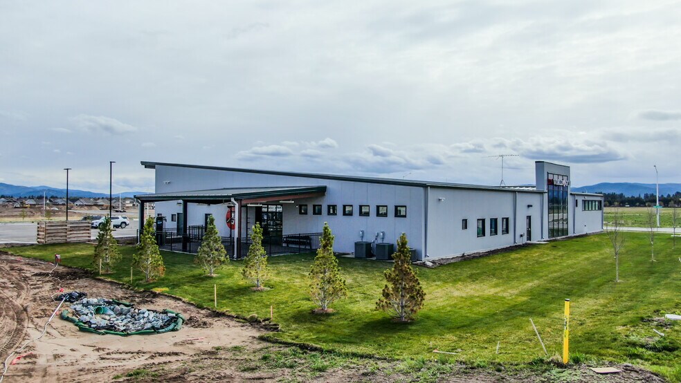 More Photos Of 555 East Swift Creek Way, Kalispell Freestanding For Sale