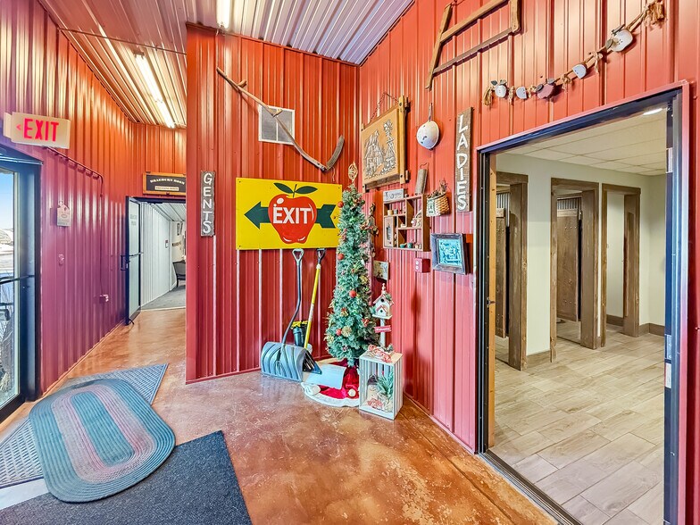 More Photos Of 3408 Clarke St, Norwalk Specialty For Sale