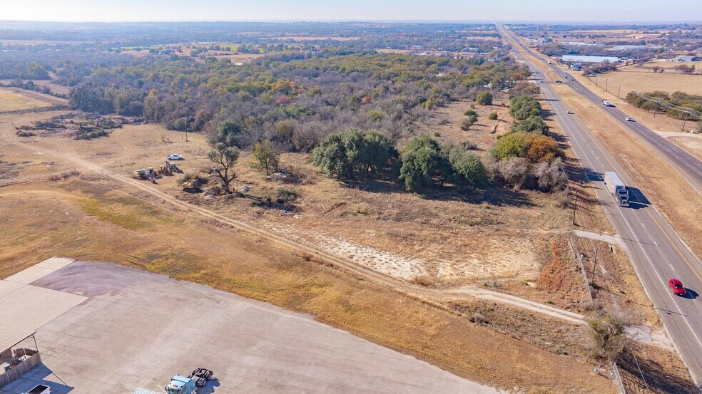 More Photos Of 3130 W Washington St, Stephenville Land For Sale