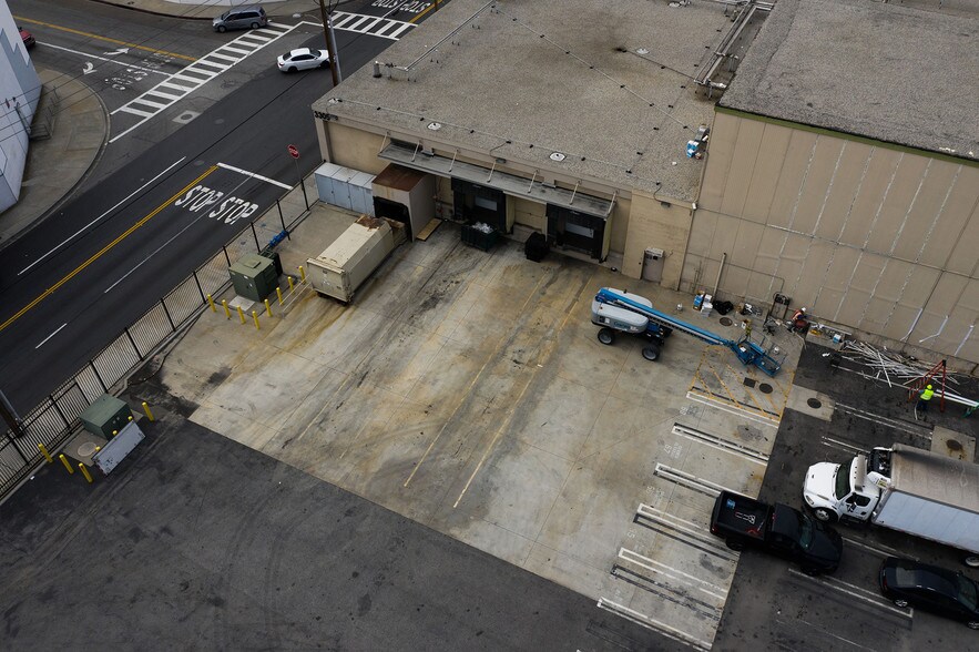 More Photos Of 3305 E Vernon Ave, Vernon Refrigeration Cold Storage For Sale