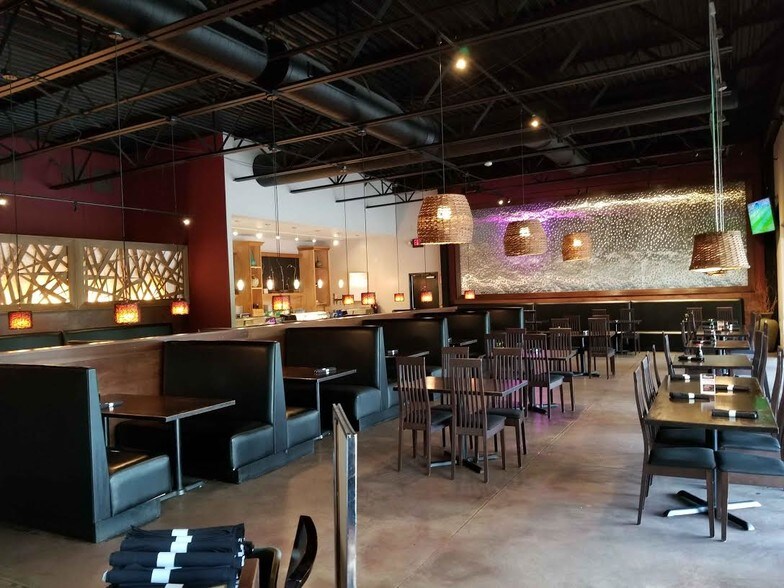More Photos Of 1290 Bower Pky, Columbia Restaurant For Sale