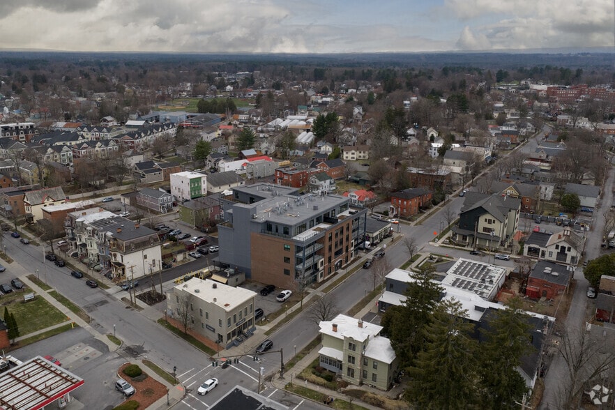 More Photos Of 78 Church St, Saratoga Springs Apartments For Sale
