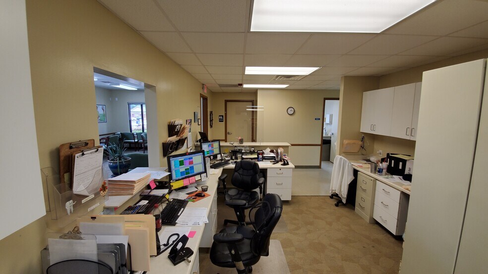 More Photos Of 1431 72 Byp NE, Greenwood Freestanding For Lease
