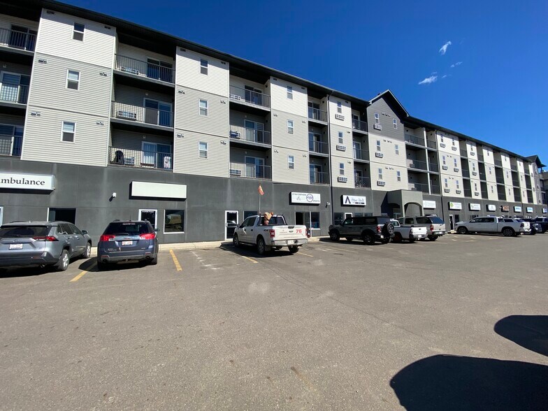 More Photos Of 8106 Fraser Av, Fort McMurray Storefront For Lease