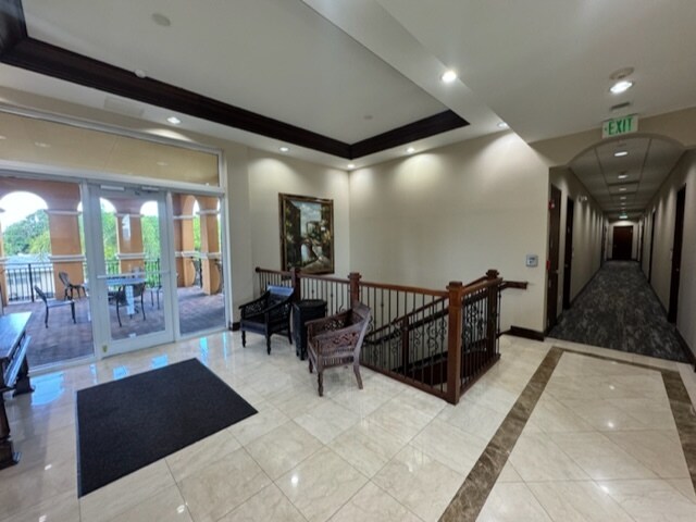 More Photos Of 134 S Dixie Hwy, Hallandale Beach Office For Lease