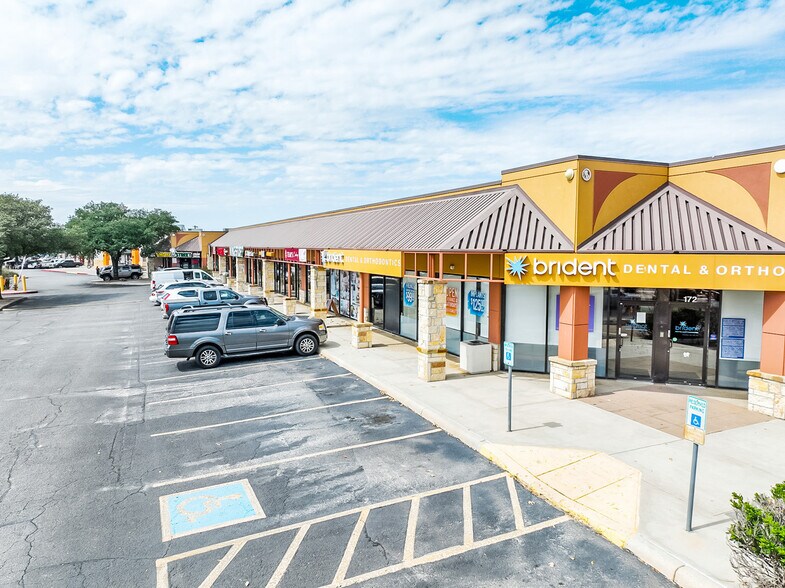 More Photos Of 8425 Bandera Rd, San Antonio General Retail For Sale