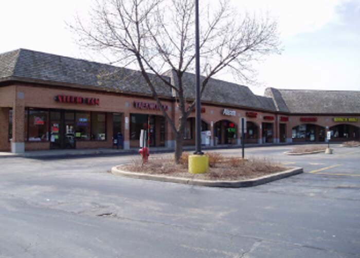 Primary Photo Of 1000-1038 Weiland Rd, Buffalo Grove General Retail For Sale