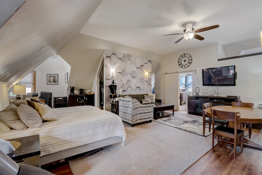 More Photos Of 3209 W Wells St, Milwaukee Hospitality For Sale