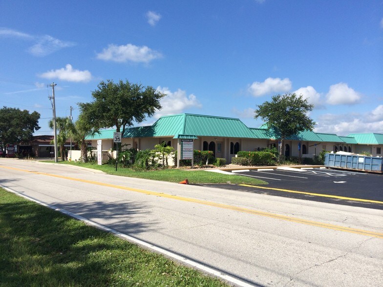 More Photos Of 1260 Rockledge Blvd, Rockledge Unknown For Lease