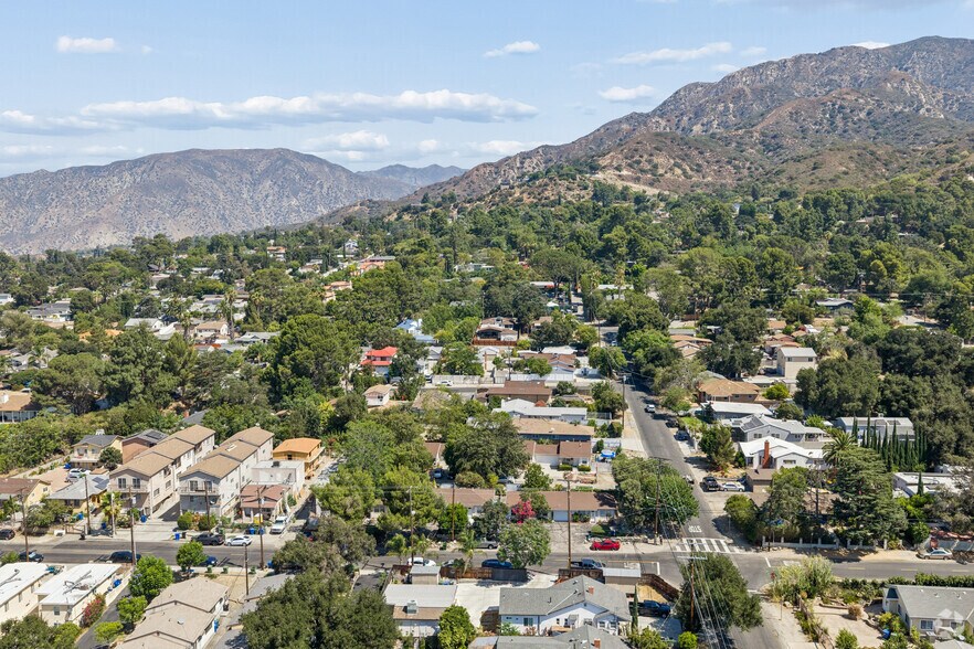 More Photos Of 6801-6809 Valmont St, Tujunga Apartments For Sale