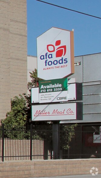 More Photos Of 3435 E Vernon Ave, Vernon Refrigeration Cold Storage For Lease