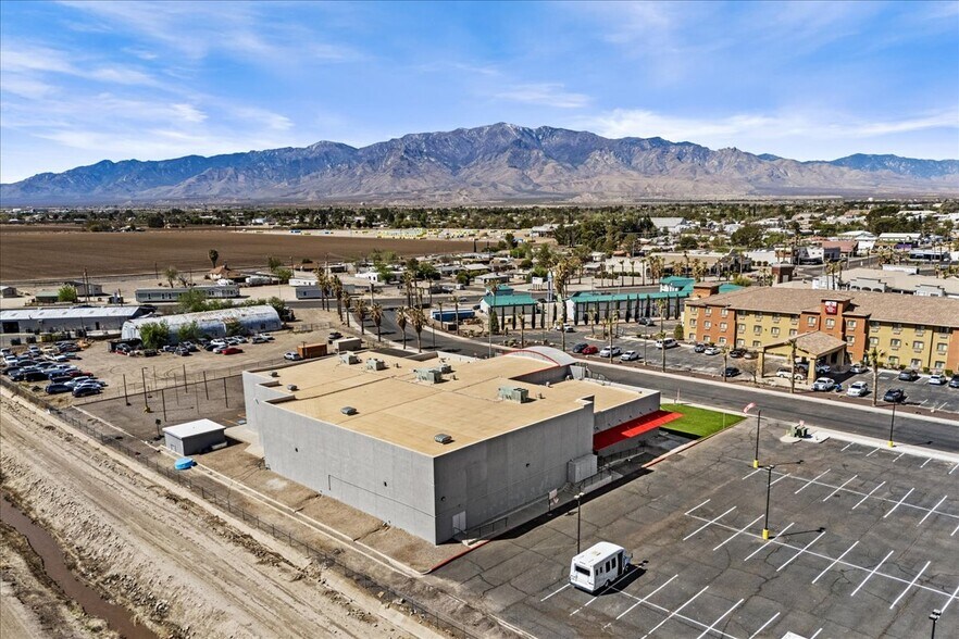 More Photos Of 555 E Entertainment Ave, Safford Theater Concert Hall For Sale