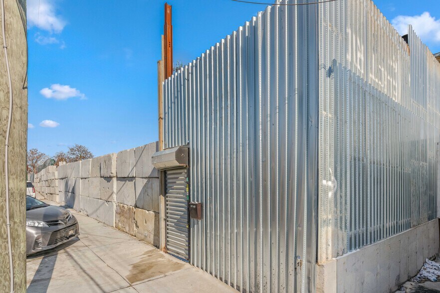 More Photos Of 3512 Heathcote Ave, Bronx Land For Sale