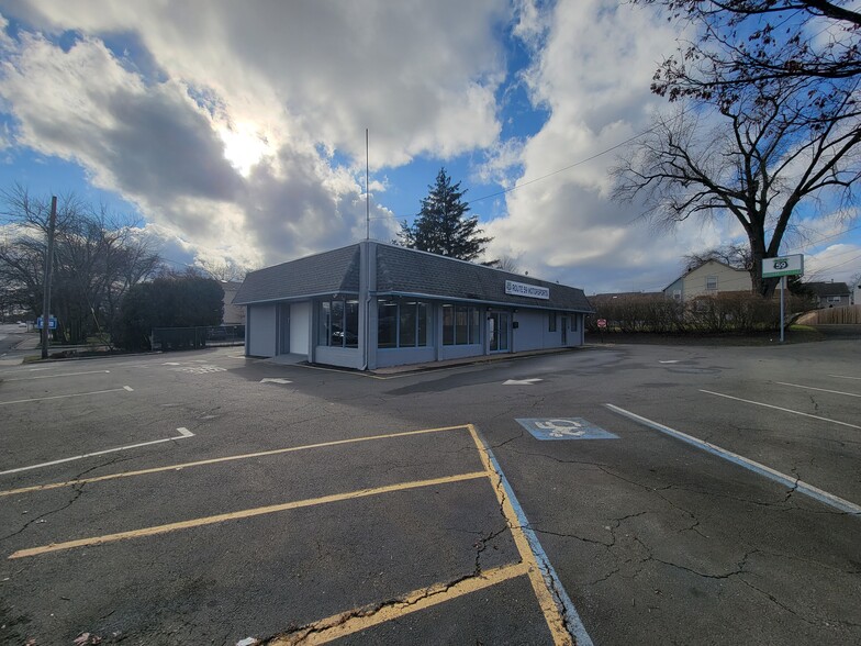 Primary Photo Of 81 East Route 59, Nanuet Freestanding For Lease