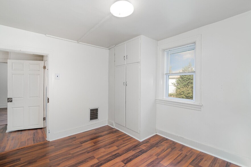 More Photos Of 3311 Market St, Camp Hill Office Residential For Sale