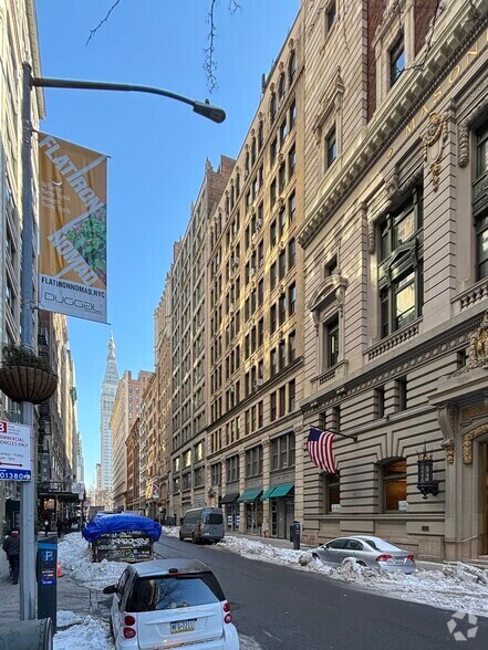 More Photos Of 44 W 24th St, New York Apartments For Lease