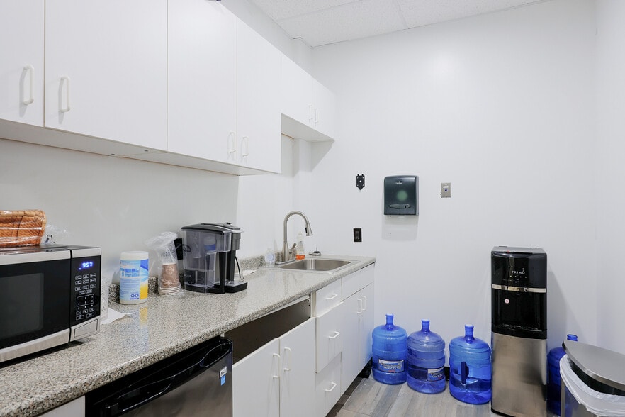 More Photos Of 110 S Grove St, East Orange Medical For Sale