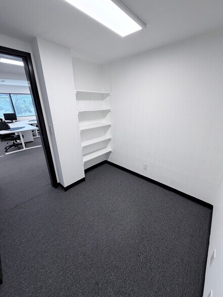 More Photos Of 4623 Enterprise Common, Fremont Light Manufacturing For Sale