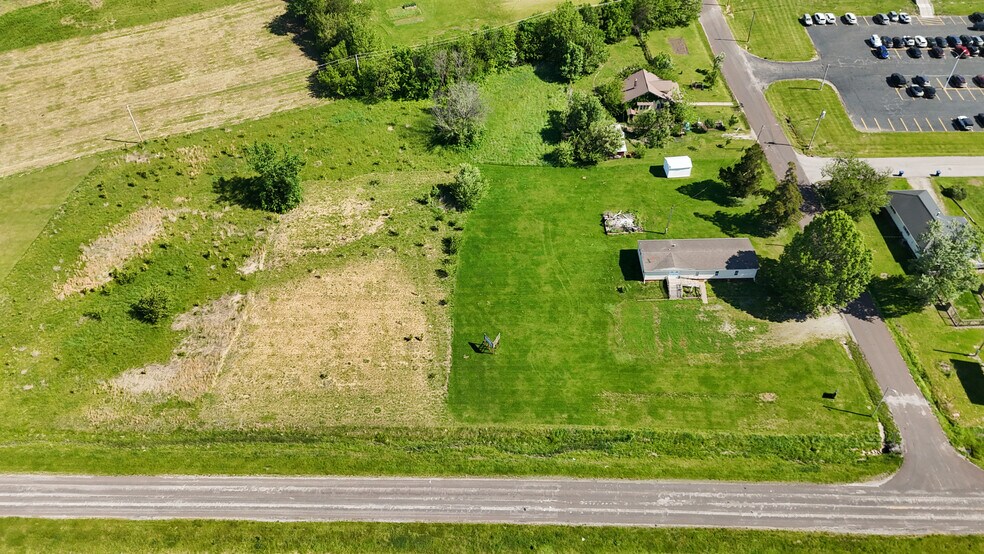 More Photos Of 806 S Brunswick St, Brookfield Land For Sale