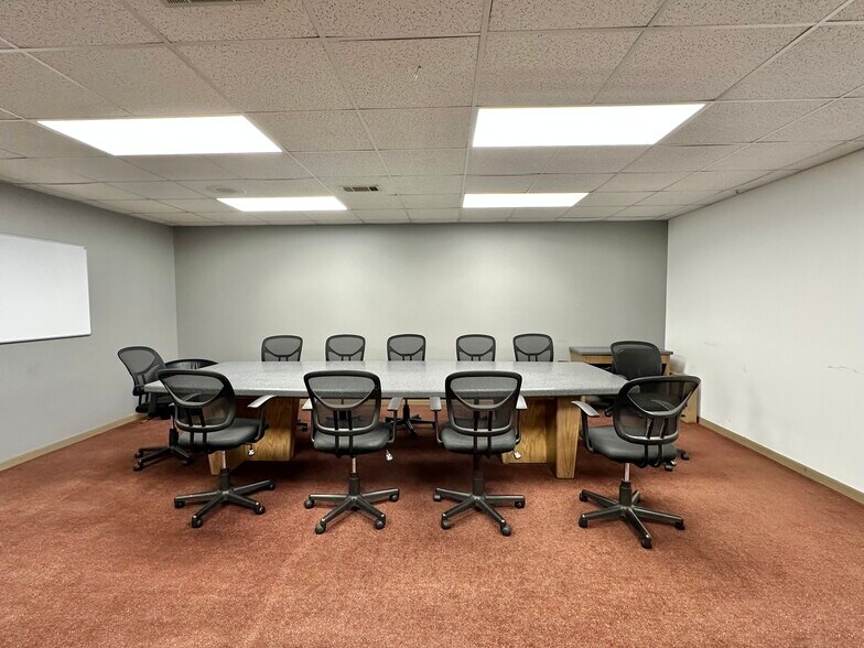 More Photos Of 9245 Calumet Ave, Munster Office For Lease