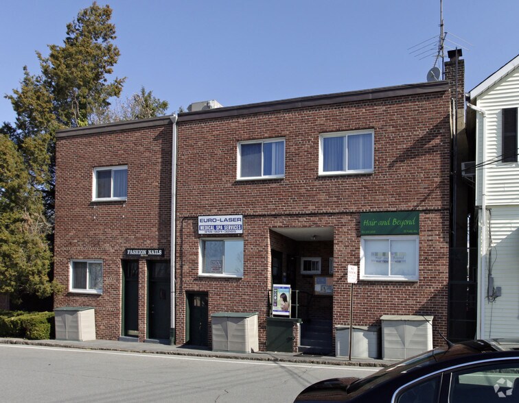 More Photos Of 18-20 Purdy Ave, Rye Storefront Retail Office For Lease