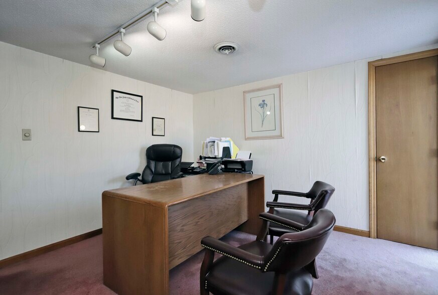 More Photos Of 161 Lindsey St, Fall River Office Residential For Sale