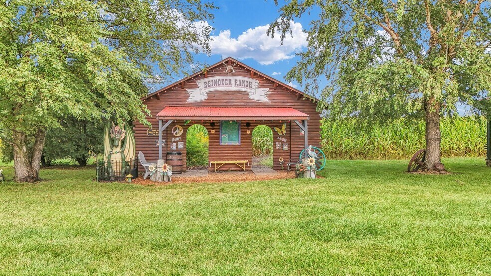 More Photos Of 1356 County Road 2900 N, Rantoul Specialty For Sale