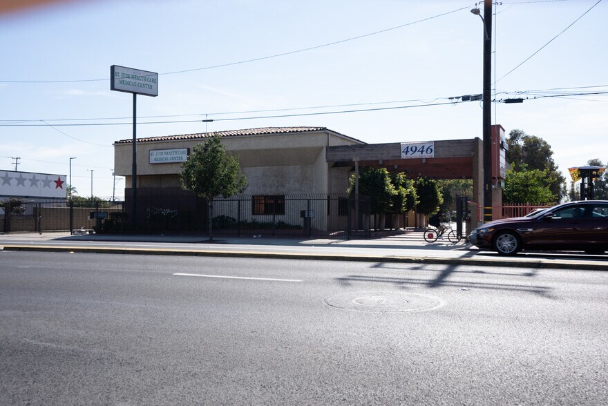 More Photos Of 4946 Florence Ave, Bell Medical For Lease