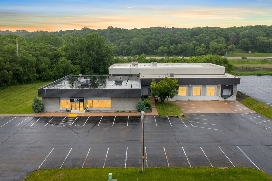 Primary Photo Of 940 S Hastings Ave, Saint Paul Park Office For Sale