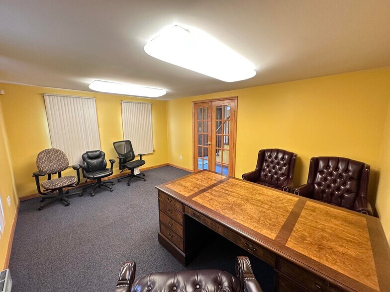 More Photos Of 799 Front St, Chicopee Office For Sale