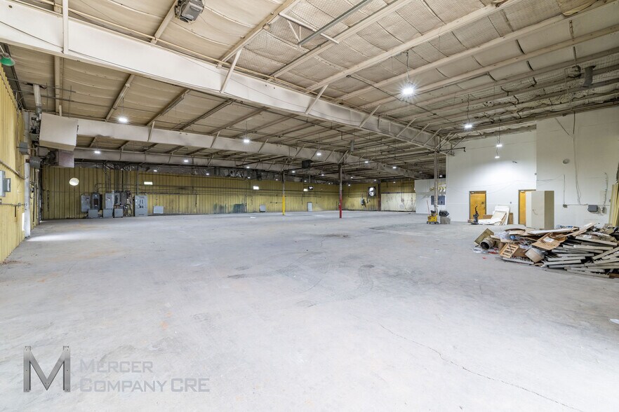 More Photos Of 400 Glade Ave, Oklahoma City Manufacturing For Sale