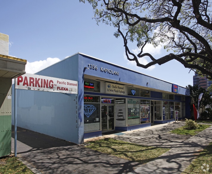 More Photos Of 1356 Kapiolani Blvd, Honolulu Freestanding For Lease