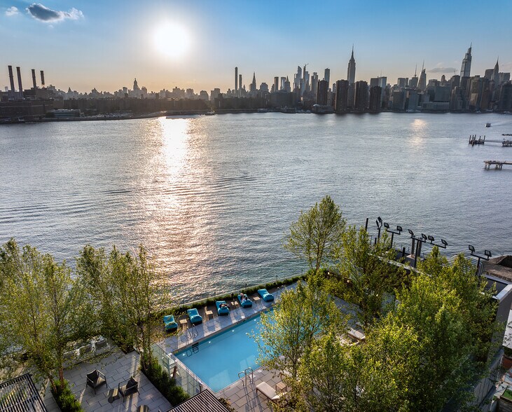 More Photos Of 60 Wharf Dr, Brooklyn Apartments For Lease