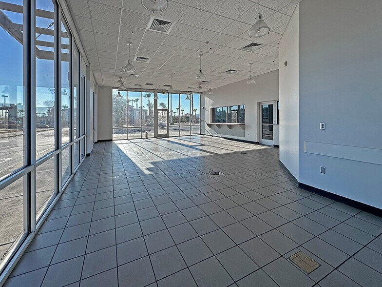 More Photos Of 1567 Branan Field Rd, Middleburg Freestanding For Lease