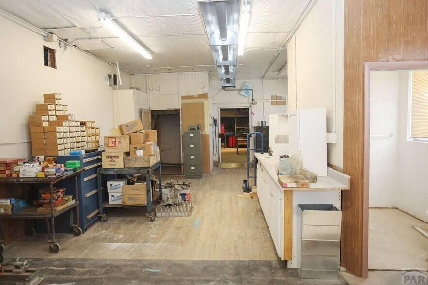 More Photos Of 600 E 11th St, Pueblo Auto Repair For Sale