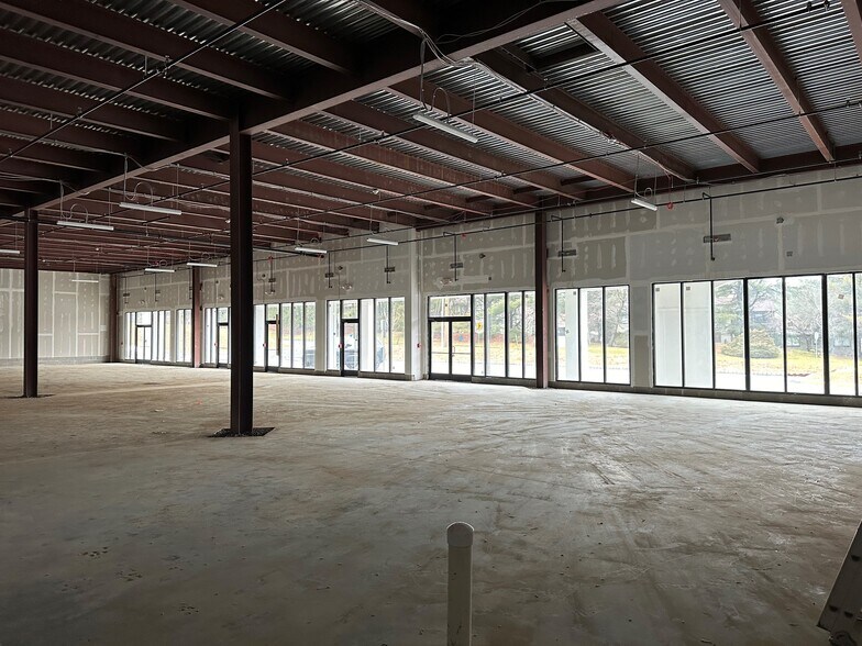 More Photos Of 540-560 Route 34, Old Bridge Storefront Retail Office For Lease