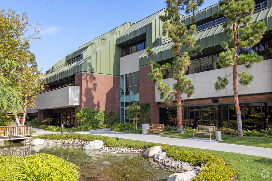 More Photos Of 23441 Madison St, Torrance Medical For Lease