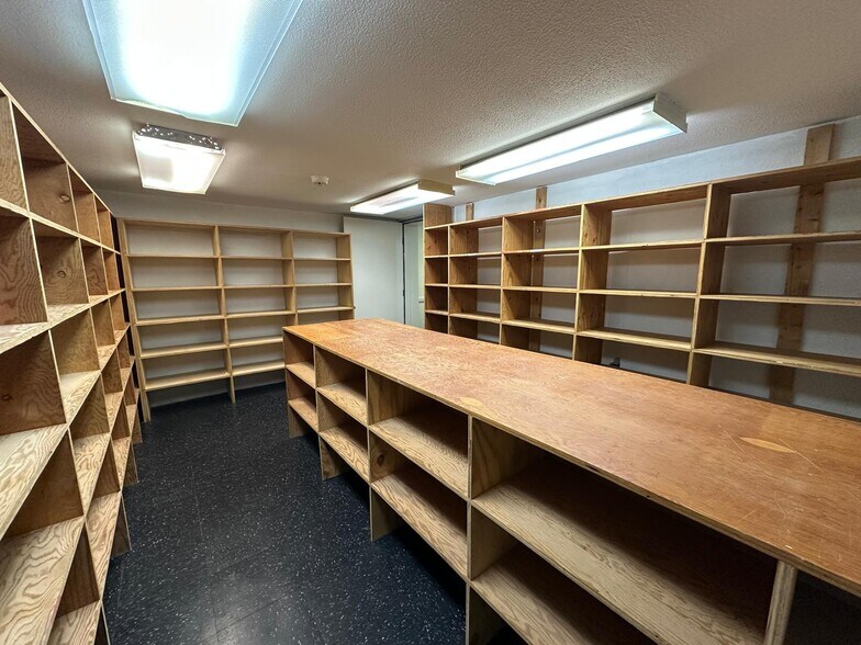 More Photos Of 406 Main St, Great Barrington Office Residential For Sale