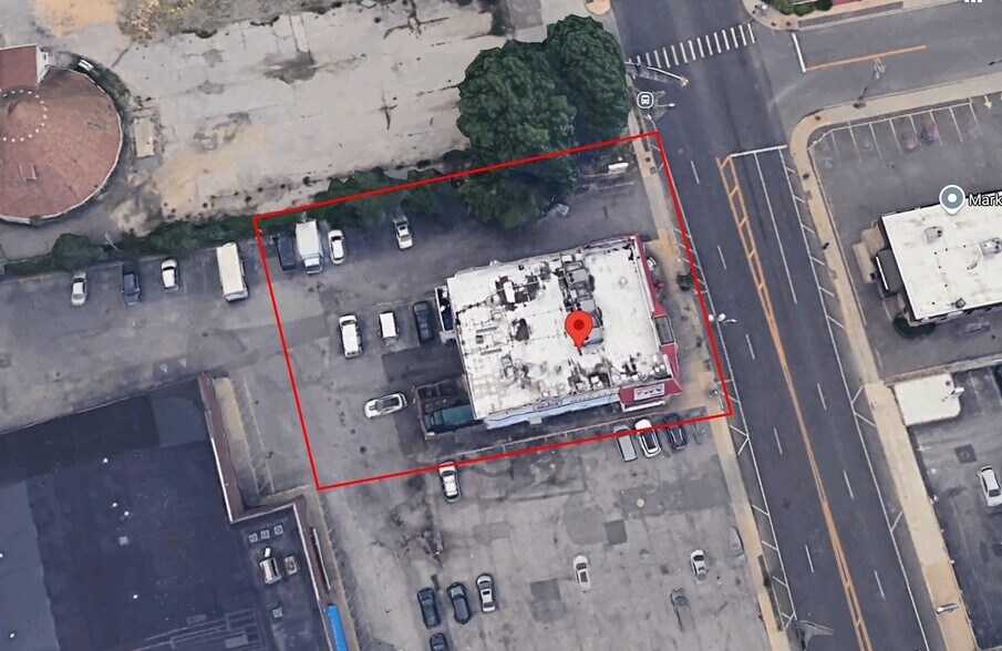 More Photos Of 560 Franklin Ave, Franklin Square Freestanding For Sale