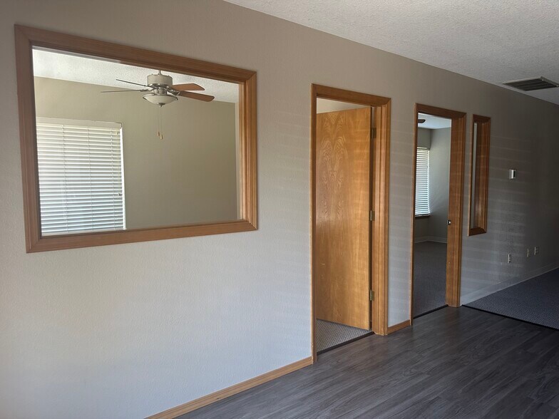 More Photos Of 259 SW 1st Ave, Canby Office For Lease