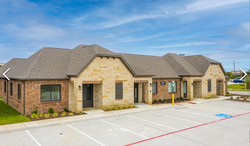 Primary Photo Of 2601 Little Elm Pky, Little Elm Medical For Lease