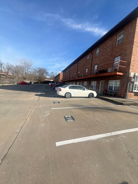More Photos Of 109-111 Commercial St, Warrensburg Apartments For Sale