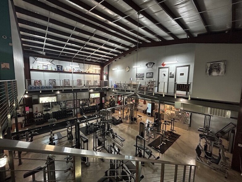 More Photos Of 2901 Ranch Road 620 N, Austin General Retail For Sale