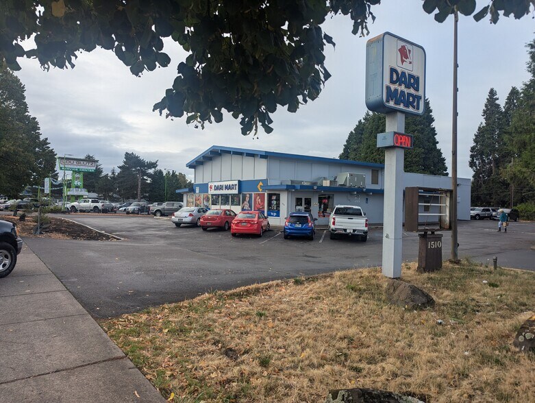 More Photos Of 1510 Or-99 Hwy, Eugene Freestanding For Lease